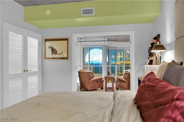 360 East Desert Inn Road 607, Las Vegas, NV 89109