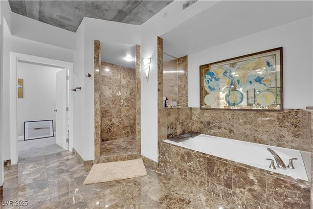 360 East Desert Inn Road 607, Las Vegas, NV 89109