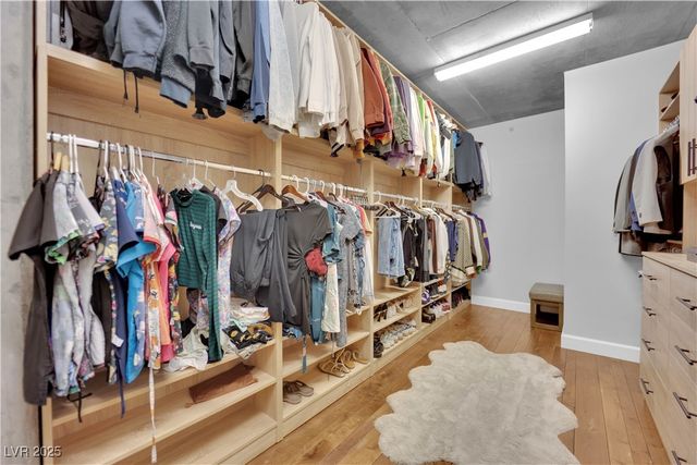 360 East Desert Inn Road 607, Las Vegas, NV 89109