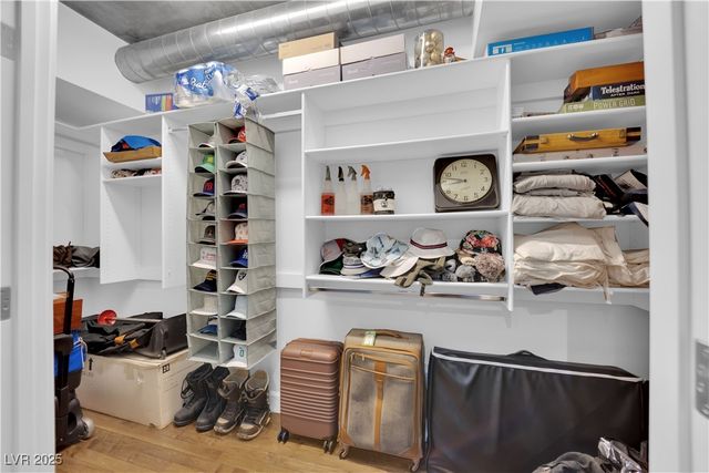 360 East Desert Inn Road 607, Las Vegas, NV 89109