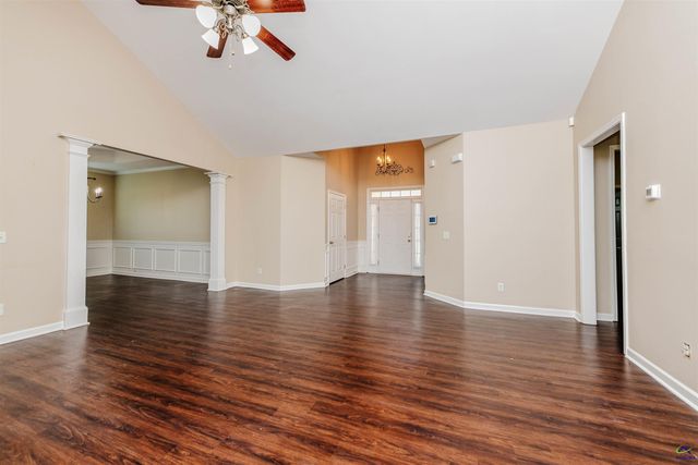 202 Stafford Beach Drive, Byron, GA 31008