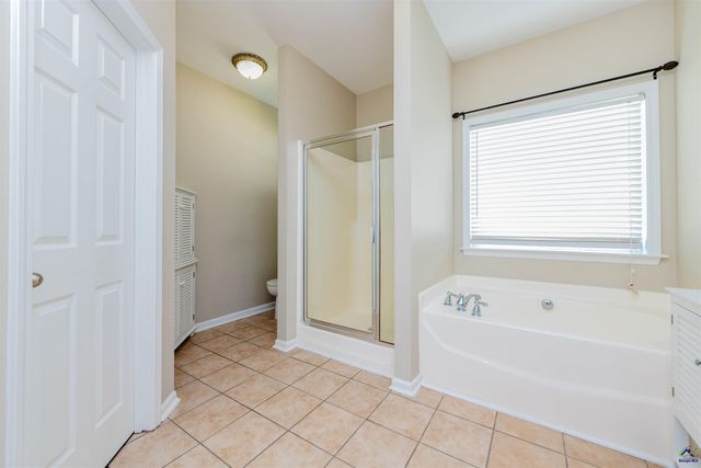 202 Stafford Beach Drive, Byron, GA 31008