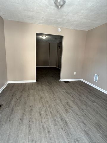 195 5th Street, Rochester, NY 14605