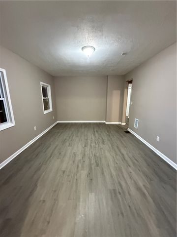 195 5th Street, Rochester, NY 14605