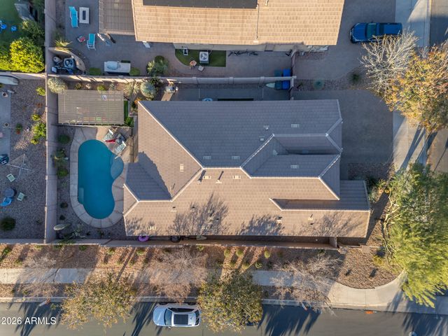 20282 E ARROWHEAD Trail, Queen Creek, AZ 85142