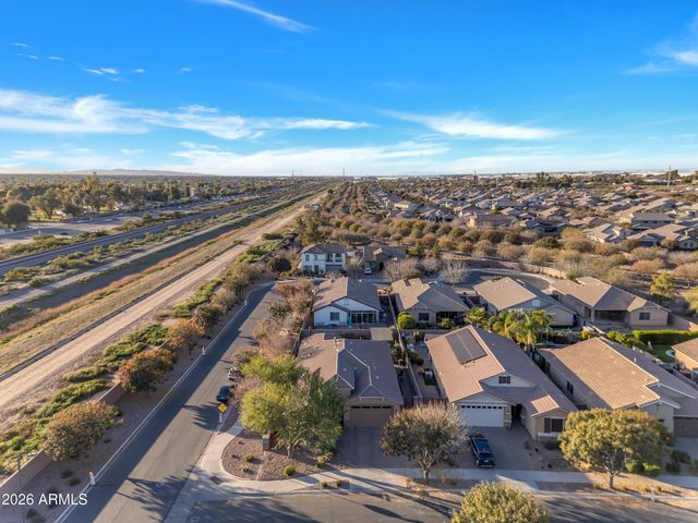 20282 E ARROWHEAD Trail, Queen Creek, AZ 85142