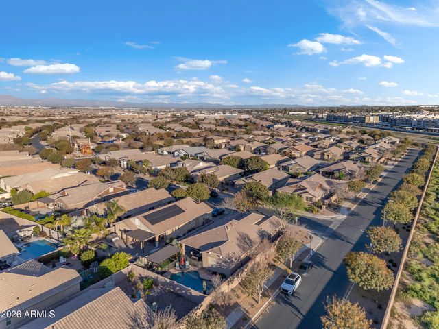 20282 E ARROWHEAD Trail, Queen Creek, AZ 85142