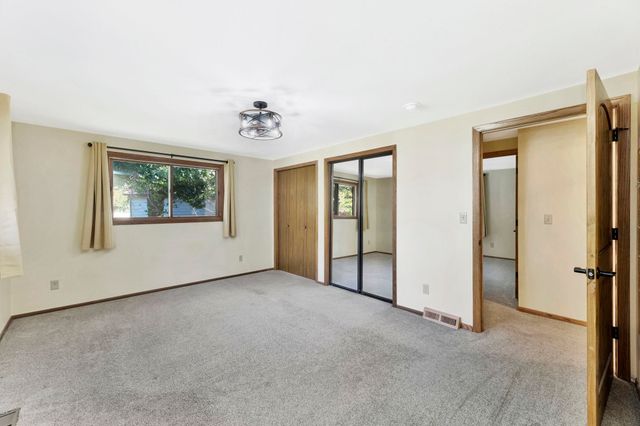 240 Warren, El Dorado, KS 67042