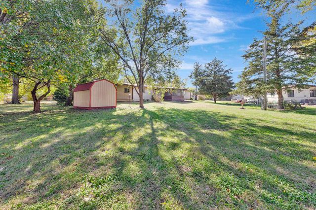 240 Warren, El Dorado, KS 67042