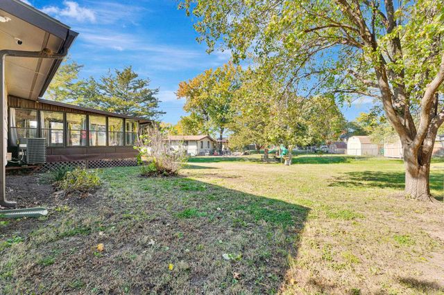 240 Warren, El Dorado, KS 67042