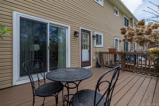 83 Town House Drive, Massapequa Park, NY 11762