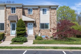 83 Town House Drive, Massapequa Park, NY 11762