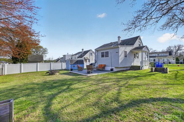 30 Harrison Place, Parlin, NJ 08859