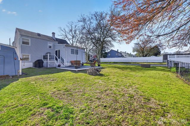 30 Harrison Place, Parlin, NJ 08859