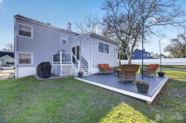 30 Harrison Place, Parlin, NJ 08859