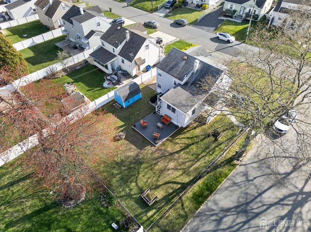 30 Harrison Place, Parlin, NJ 08859