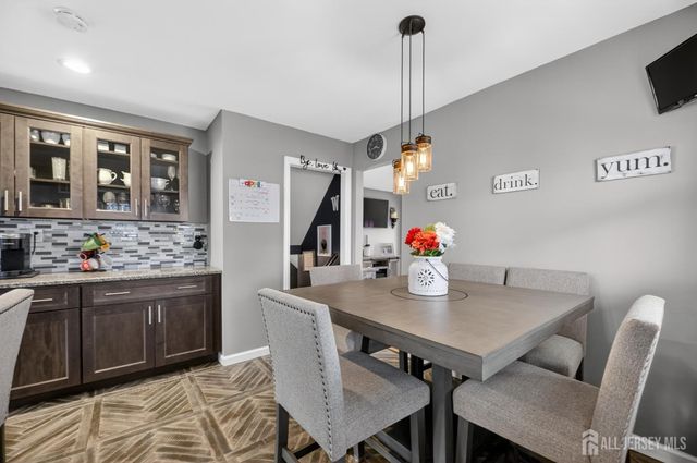 30 Harrison Place, Parlin, NJ 08859