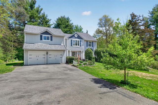 34 Barkit Kennel Road, Pleasant Valley, NY 12569