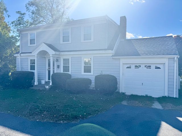 173 Green St, Weymouth, MA 02191