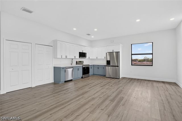 560 Genoa AVE S, Lehigh Acres, FL 33974