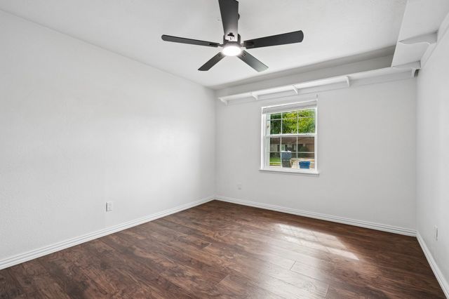 5564 Ragan Drive, The Colony, TX 75056