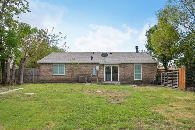 5564 Ragan Drive, The Colony, TX 75056