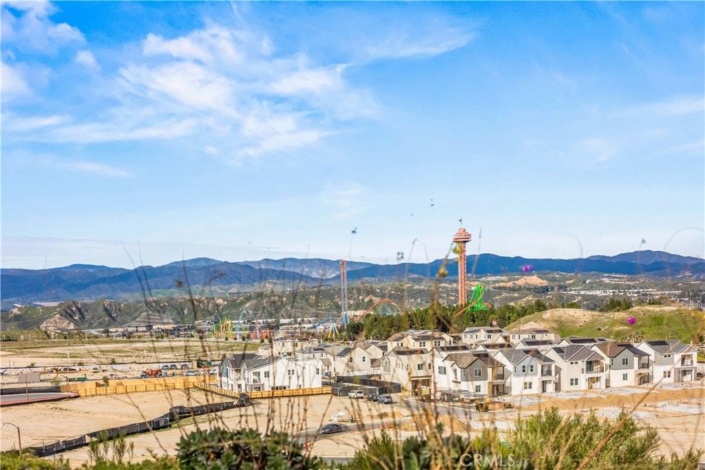 Image 26 of property listing at 27227 Diamond Peak Lane 302, Valencia, CA 91381