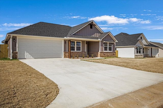 222 Nolan Farms Boulevard, Winona, TX 75792