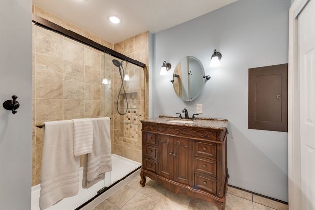 3821 Mckinley Drive, Plano, TX 75023