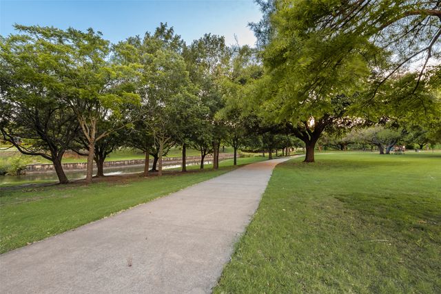 3821 Mckinley Drive, Plano, TX 75023