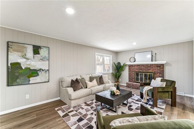 29 Hillcrest Drive, Platte City, MO 64079