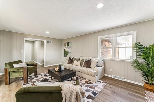 29 Hillcrest Drive, Platte City, MO 64079