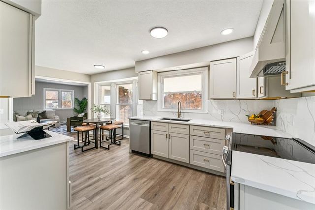 29 Hillcrest Drive, Platte City, MO 64079