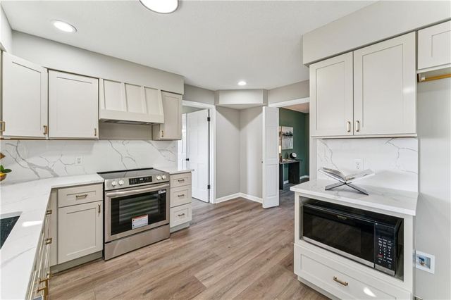 29 Hillcrest Drive, Platte City, MO 64079