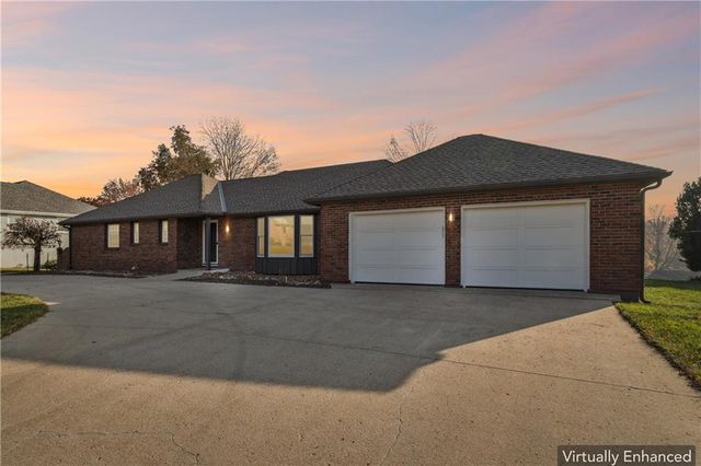 29 Hillcrest Drive, Platte City, MO 64079