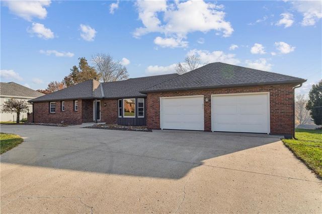 29 Hillcrest Drive, Platte City, MO 64079