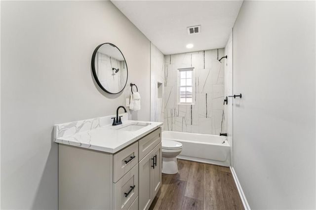 29 Hillcrest Drive, Platte City, MO 64079