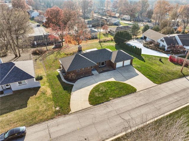 29 Hillcrest Drive, Platte City, MO 64079