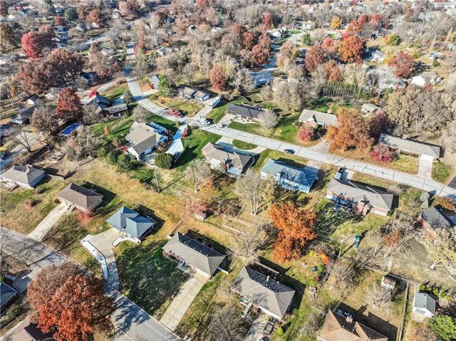 29 Hillcrest Drive, Platte City, MO 64079