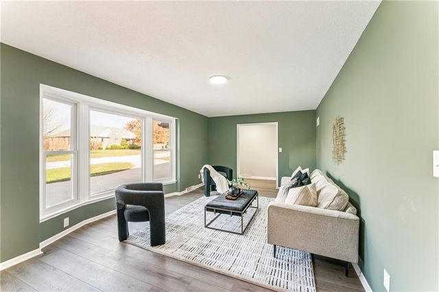 29 Hillcrest Drive, Platte City, MO 64079