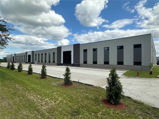 2112 Robins Road 350, Hiawatha, IA 52233