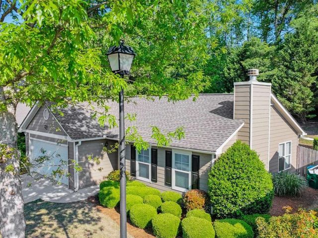 498 Walnut Woods Drive, Braselton, GA 30517