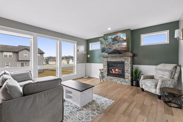 27614 Kaden Street, Elko New Market, MN 55020