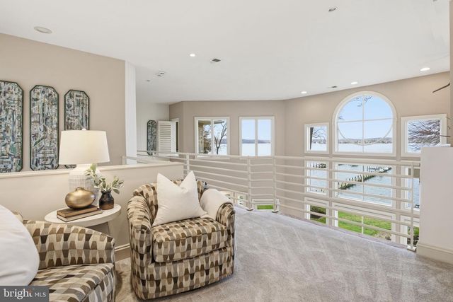 922 OLD COUNTY RD, Severna Park, MD 21146
