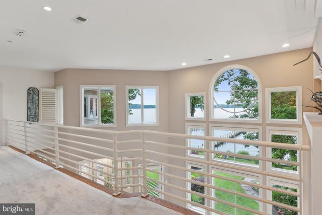 922 OLD COUNTY RD, Severna Park, MD 21146