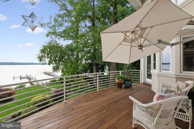 922 OLD COUNTY RD, Severna Park, MD 21146