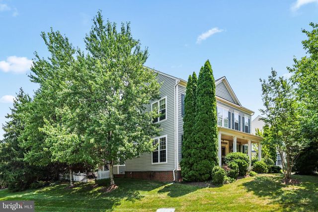 21565 CENTER POINT CIR, Ashburn, VA 20147