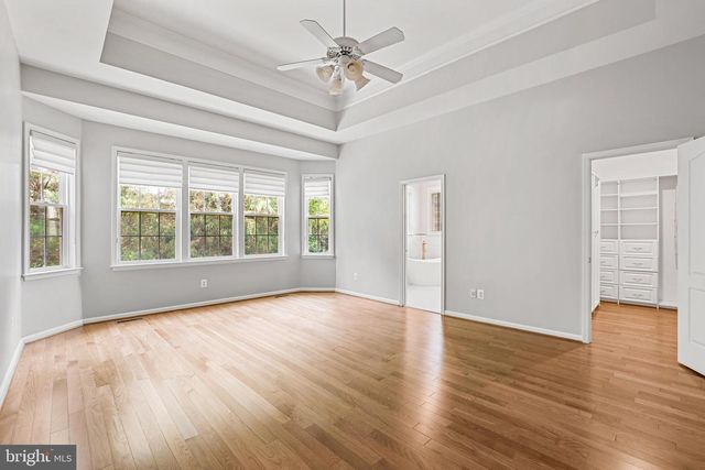 21565 CENTER POINT CIR, Ashburn, VA 20147