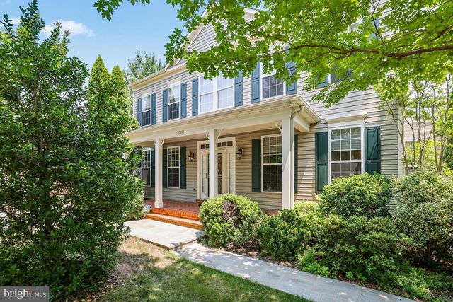 21565 CENTER POINT CIR, Ashburn, VA 20147