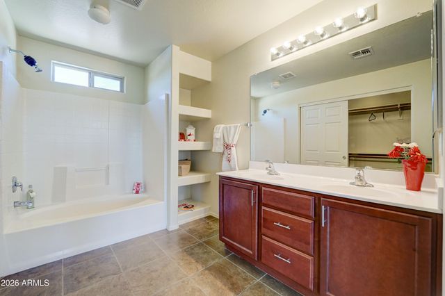 880 S BUENA VISTA Drive, Apache Junction, AZ 85120